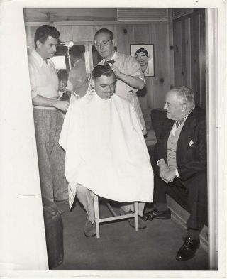 Clark Gable Gets A Haircut Candid On Set The Hucksters Vintage Photo