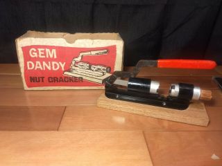Vintage Gem Dandy Nut Cracker Adjustable Munsy Products Box