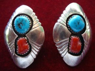 VINTAGE SIGNED S DICKENS STERLING SILVER NAVAJO INDIAN EARRINGS WITH TURQUOISE 2