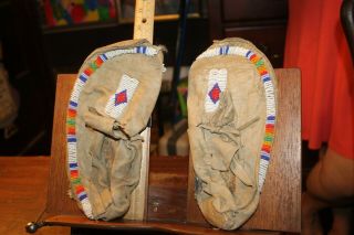 Vintage Leather Moccasins Shoes Bead Work From Cherokee,  Nc Rough