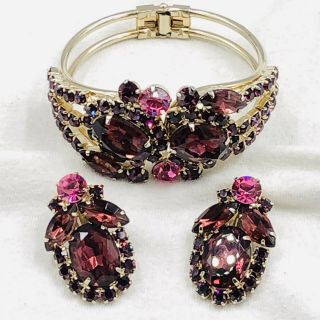 Vtg Juliana D&e Purple & Pink Rhinestones Clamper Bracelet & Clip Earrings Set