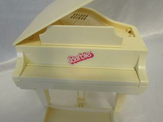 1981 Vintage Mattel 5085 BARBIE Electronic Baby Grand Piano 21 Keys 2