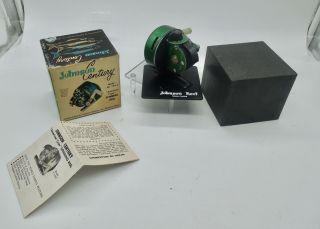 Vintage Johnson Century 100a Fishing Reel Great Cond.  Box & Paperwork