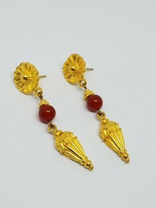 Vtg Mma Metropolitan Museum Of Art Gold Tone Flower Carnilian Dangle Earrings