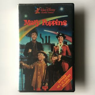 Mary Poppins.  Vhs Video Tape 1984 Clamshell Vintage Walt Disney Film