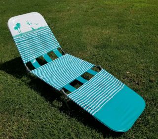 Vtg Seafoam Green Beach Scene Folding Lawn Chaise Lounge Chair Deck Pool Vinyl