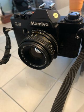 Vintage Mamiya Ze Quartz 35mm Slr Film Camera With Sekor - E 50mm F2 Lens