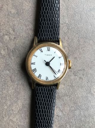 Vintage Timex Women’s Mechanical Watch 1970’s Gold Tone W/black Leather Strap I