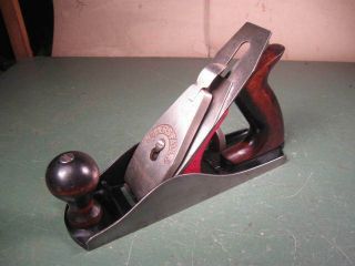 Old Vintage Woodworking Tools Millers Falls No.  9 Smooth Plane Shape