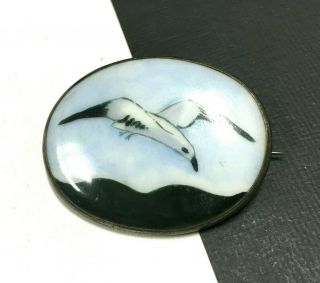 Vintage 830 9 Sterling Oval Porcelain Hand Painted Seagull Bird Brooch Qq100e