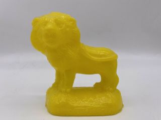 Mold A Rama Lion Lincoln Park Zoo Chicago Illinois In Bright Yellow
