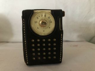 Vintage Rca Victor Portable Transistor Radio With Leather Case