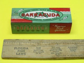 Vintage Barracuda Reflecto Spoon Size No.  2 Box (rare)