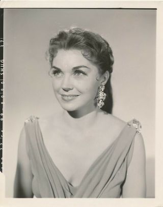 Esther Williams Vintage Mgm Production Still Hair Dress Snapshot Photo