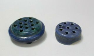 Vtg Set Of 2 Round Blue Ceramic Frogs Flower Arranger Kenzan Ikebana Haeger