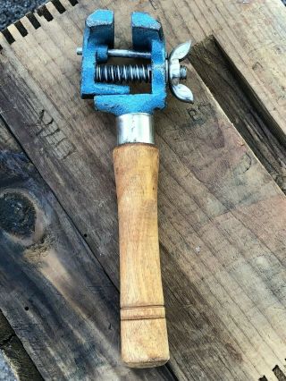 Vintage / Hand - Held Smooth Face Vice/clamp 4 3/4 Inch Wooden Handle Open 0 /3/4 "