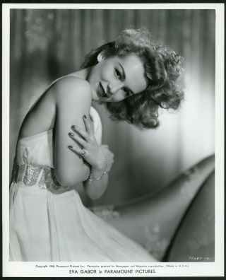 Eva Gabor In Stunning Portrait Vintage 1940 Paramount Pictures Photo