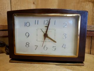 Vintage Ge General Electric Clock Wooden With Brass Accents Model 7h188