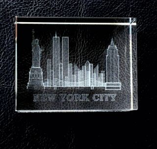 3d Laser Etched Glass York City Skyline Twin Towers Paperweight