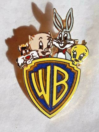 Vintage 1987 Warner Brothers Looney Tunes Wb Logo Enamel Pin Bugs Bunny Porky