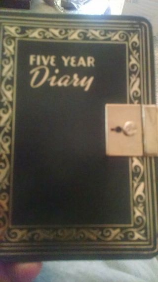 Vintage Five Year  Personal Diary - 1969 - 1974 (no Key But Easy To Open)