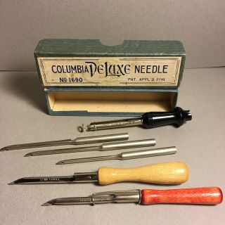 Vintage Columbia Deluxe Rug Punch Needle Plus 2 Extra