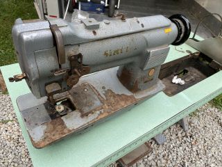 Singer 211W155 Industrial Sewing Machine Vintage Parts? 2
