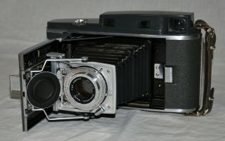 Vintage Polaroid 110a Pathfinder Land Camera With Case And Flash