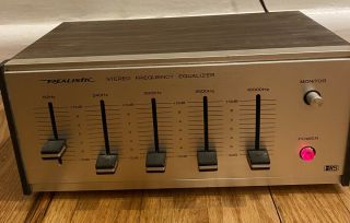 Vintage Realistic Stereo Frequency Equalizer Model 31 - 1986 Radio Shack