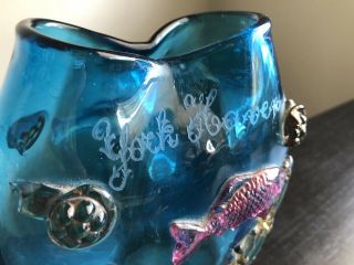 Fine Vintage Blown Glass Aquarium Vase Overlay Fish Etched YORK HAVEN 3