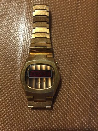 Vintage Bulova Men Gold Tone Red Led Quartzmatic Digital Watch For Repair