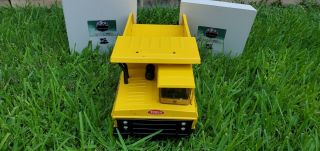 Vintage 1970s Mighty Tonka Toy Dump Truck Yellow Pressed Steel XMB - 975 Tires 2