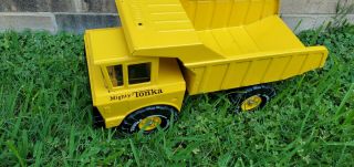 Vintage 1970s Mighty Tonka Toy Dump Truck Yellow Pressed Steel XMB - 975 Tires 3
