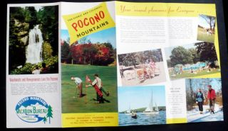 1960 Pocono Mountains Vacation Resorts Brochure – Pictorial Map,  Color Photos