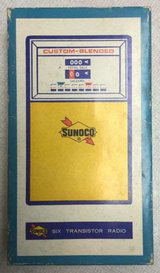 Vintage Sunoco Gas Pump Six Transistor Radio Model 668