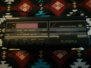 Vintage Soundesign Am/fm Clock Radio Cassette Player Ccr 3827 Blk