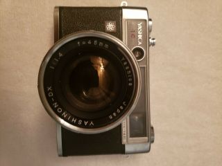 Vintage Yashica Lynx 14e 35mm Camera