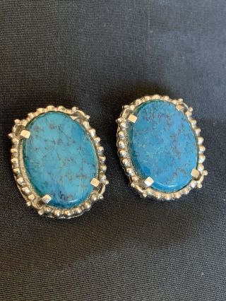 Vintage Whiting And Davis Faux Turquoise Glass Cabochon Clip On Earrings 1 1/8”