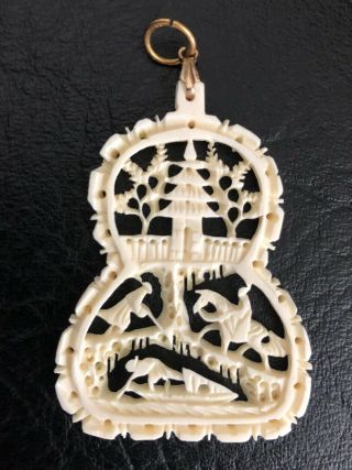 Antique Vintage Chinese Hand Carved Of Bovine Bone Necklace