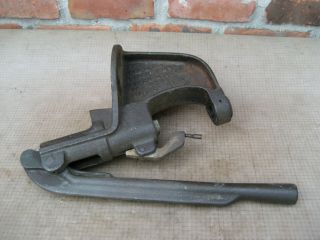 Vintage Herters Model 3 Reloading Press Heavy Duty Bullet Reloader Tool