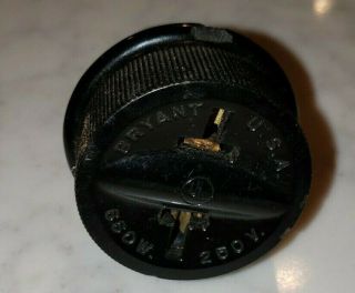 Vintage Bryant Bakelite Screw In Socket Plug Adapter 2 Prong Blade 660w 250v Usa