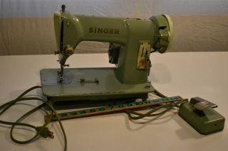 Vintage Singer Model 185j Sewing Machine Head W/electrical Cord & Pedal