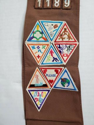 Vintage 90s Girl Scout Brownie Sash with Badges Patches Pennsylvania 3