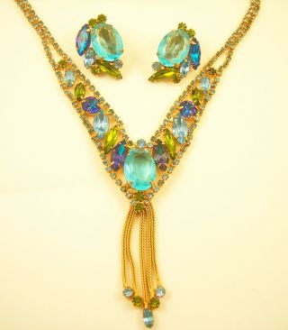 Vintage Blue Rhinestone Necklace And Clip Earring Set