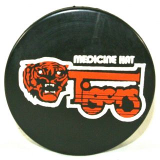 Vintage 1980s Medicine Hat Tigers Whl Chl Hockey Puck Official Game