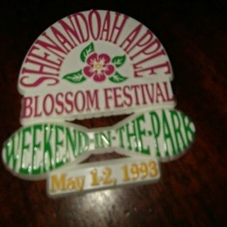Vtg 1993 Shenandoah Apple Blossom Festival Souvenir Pin Winchester Va