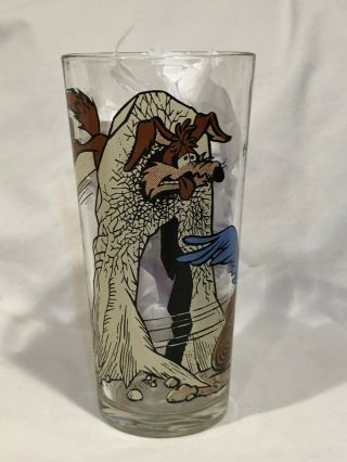 Vintage Glass from Pepsi Warner Brothers Cartoon – Road Runner/Wile E.  Coyote 2
