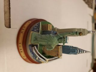 Nyc Skyline Model (4 ") - York City 3d Souvenir Landmark Statue Of Liberty