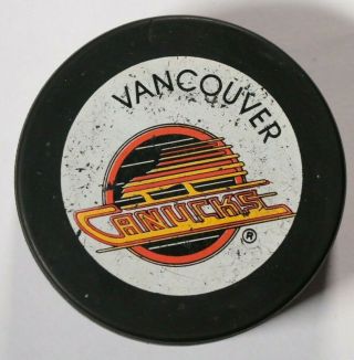 Vintage Vancouver Canucks Inglasco Viceroy Game Puck Nhl Hockey Approved