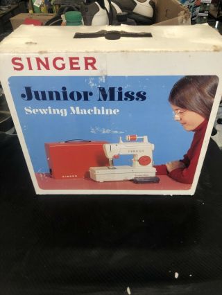 Vintage Singer Junior Miss Sewing Machine Toy